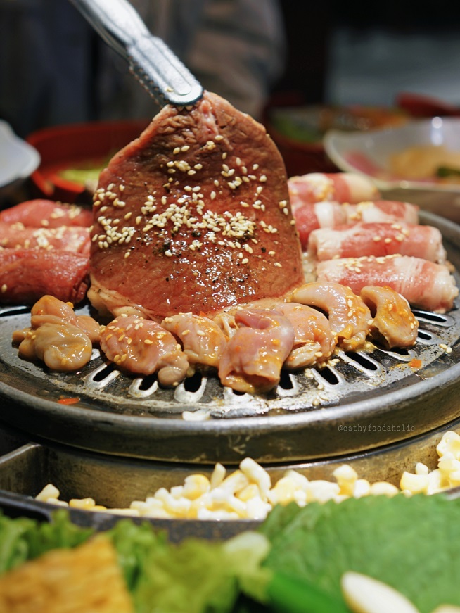 Thịt bò nướng món ăn không thể thiếu trong các bữa tiệc BBQ